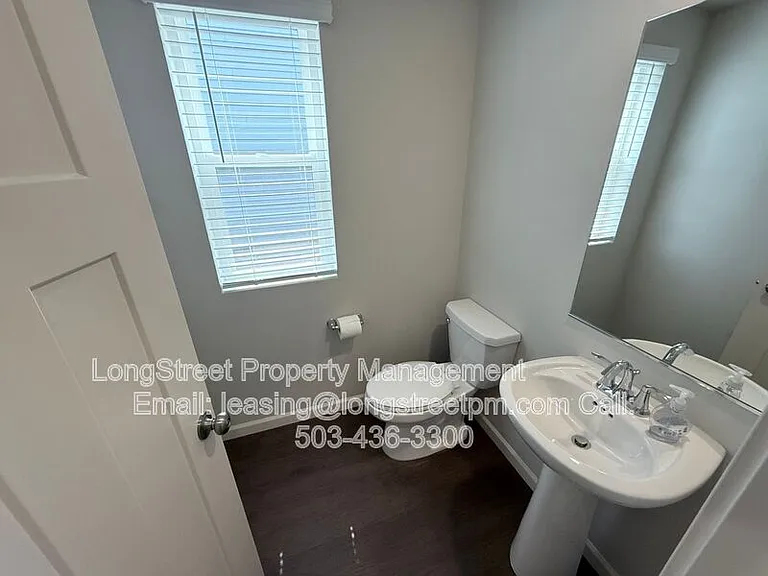 5954 Henshaw St SE — Photo 32
