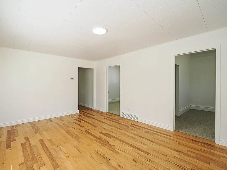 843 W Emeril Ave — Photo 6