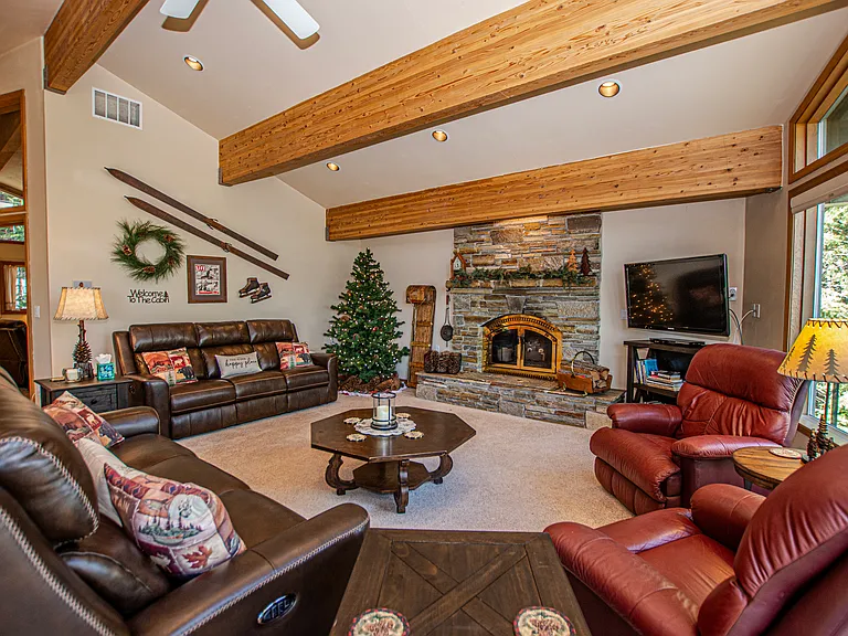 460 John Cain Dr — Photo 3
