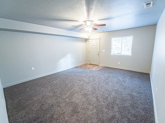 3rd image of 14418 S Oakfield Way