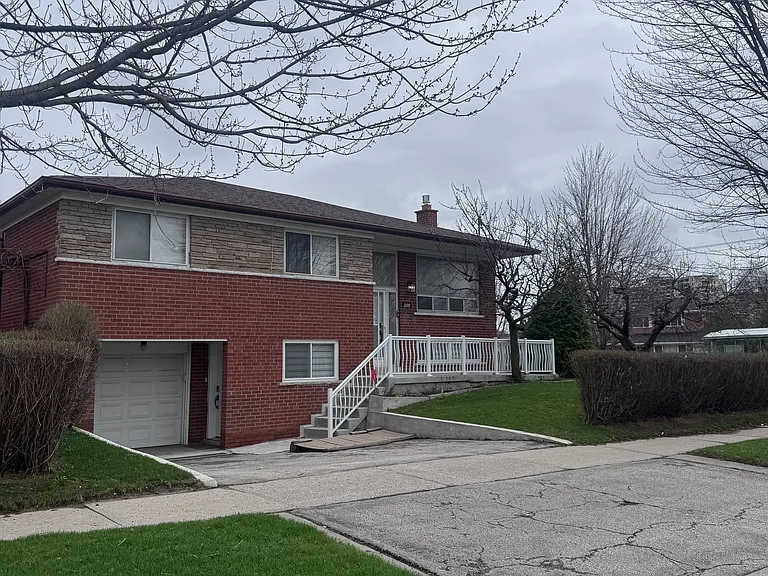 300 Driftwood Ave #UPPER — Photo 27