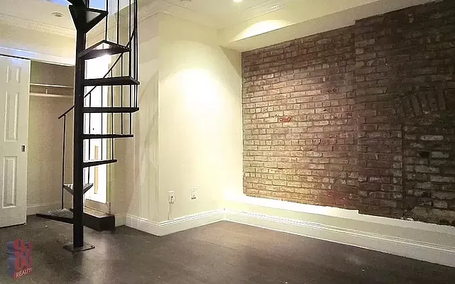 Rented by REAL New York | media 5