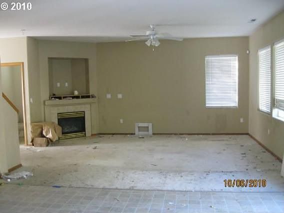 2nd image of 17895 SW Dodson Dr