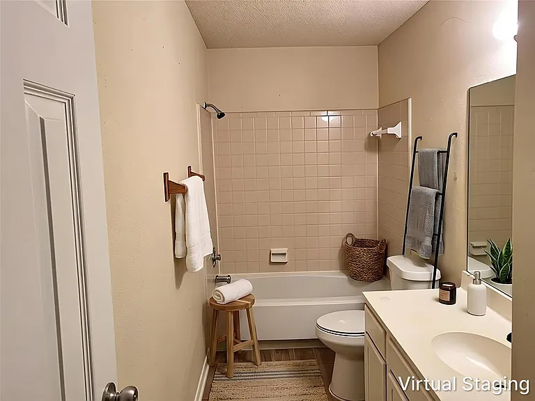 2129 Shiveley Cir — Photo 16