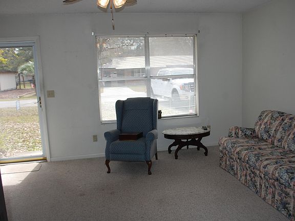 5th image of 813 Parkwood Pl