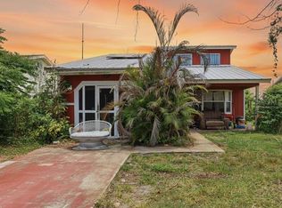 1646 3rd Ct SW, Vero Beach, FL 32962