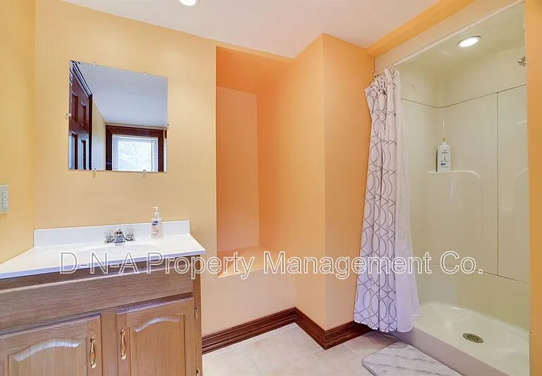 133 Montanesca Rd — Photo 45