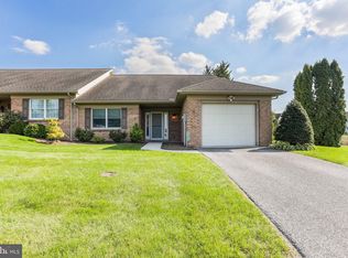 412 Benjamin Dr, Chambersburg, PA