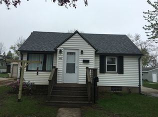 645 Redding Ave, Windom, MN 56101