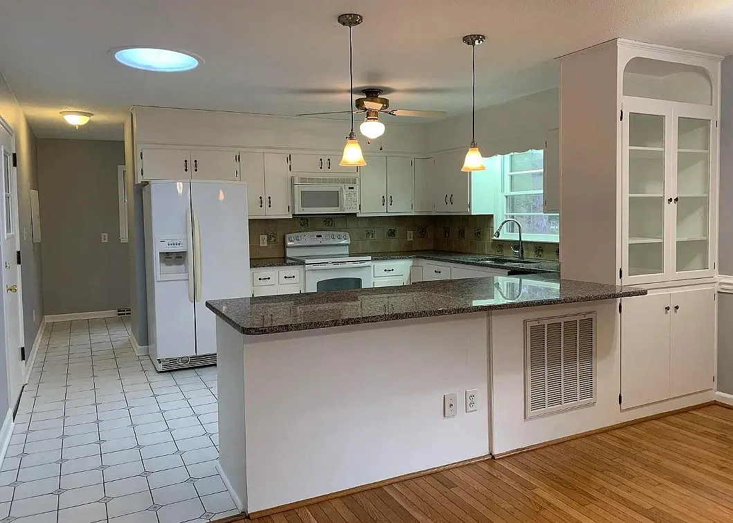35 Pine Lake Dr — Photo 3
