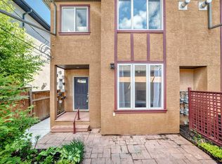 1921 W 30th St SW #2, Calgary, AB T3E2L5