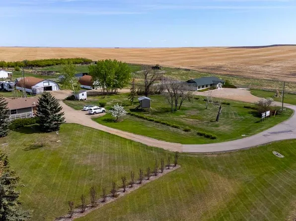 234078 S High Way #9, Kneehill County, AB T0M 0L0