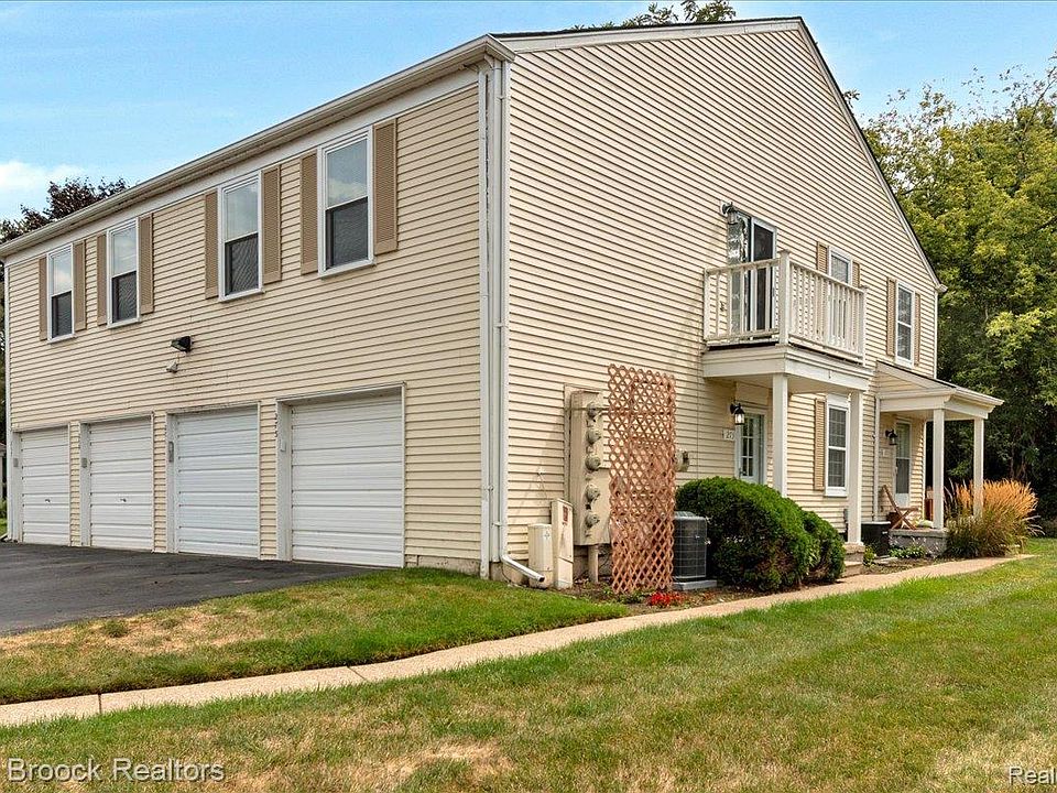 1st image of 273 Inlet Ct