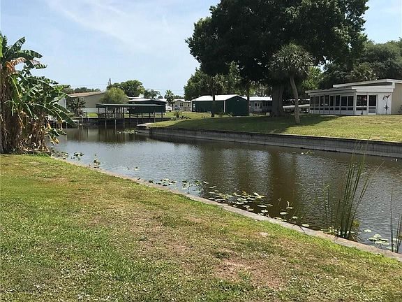 4th image of 1474 Lake Drive