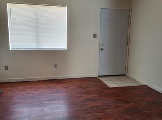 21048 Santa Barbara Dr UNIT B, Tehachapi, CA 93561