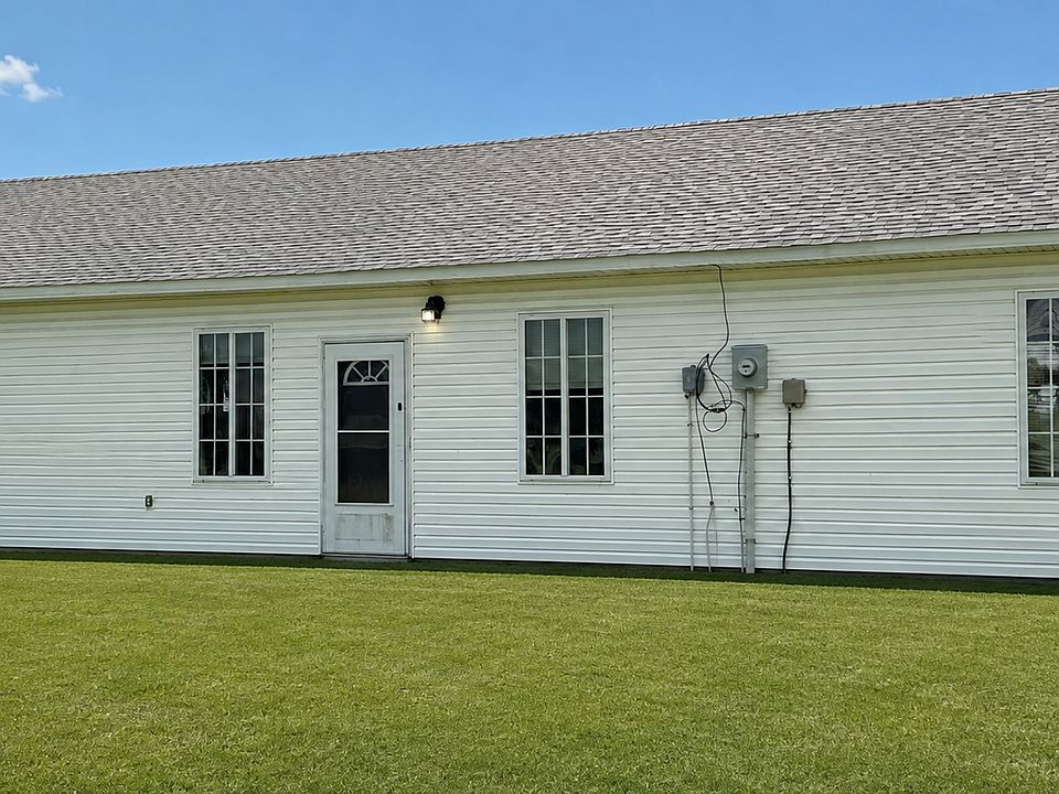 1st image of 1308 Barton Ln