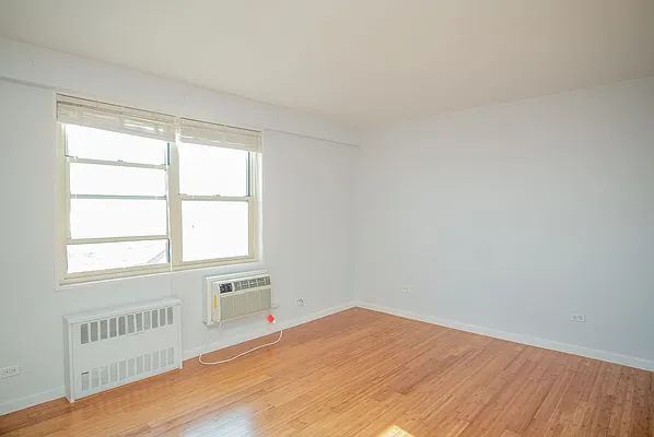 Sold by Azbel Real Estate, Inc. | media 8