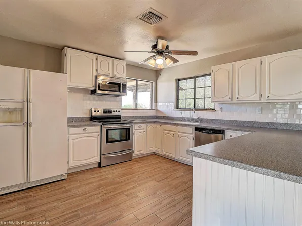 1635 N 93rd St, Mesa, AZ 85207