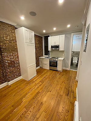 1st image of 223 E 89th St #1AA