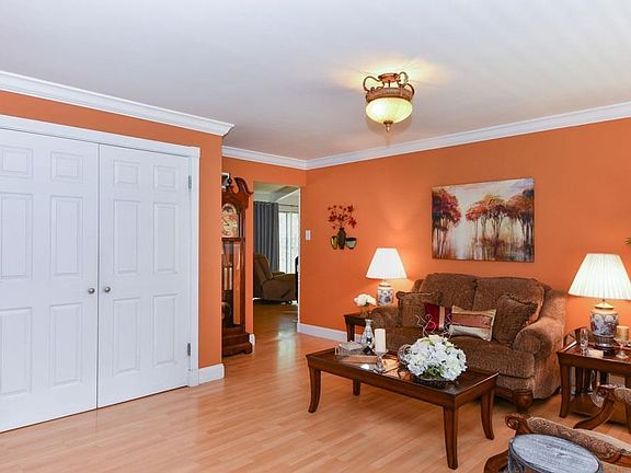 3rd image of 2531 Baltusrol Dr