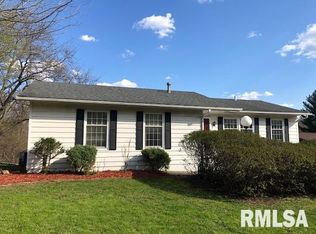 8525 17th St W, Rock Island, IL