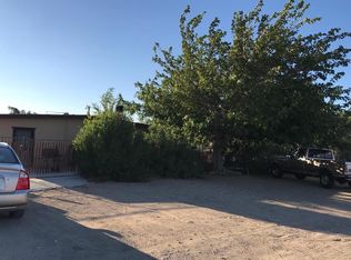 32292 Foothill Rd, Lucerne Valley, CA 92356