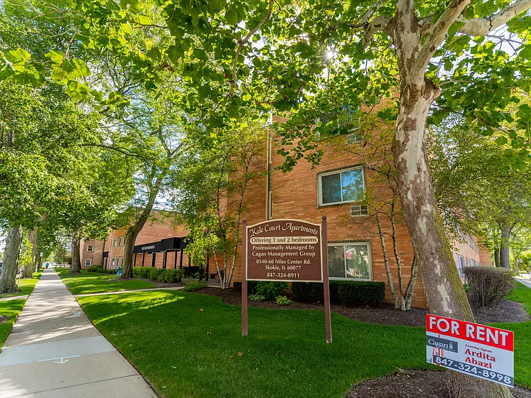 8560 Niles Center Rd #5 — Photo 21
