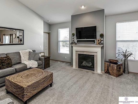 4th image of 3516 S 191st Ave