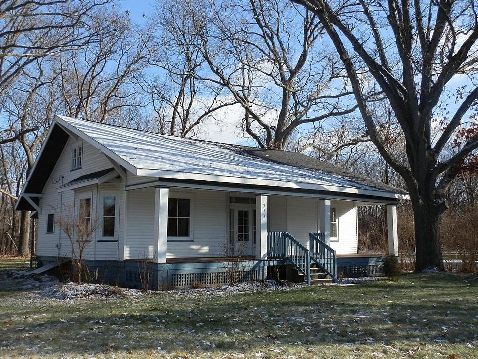 1st image of 713 Marshall St