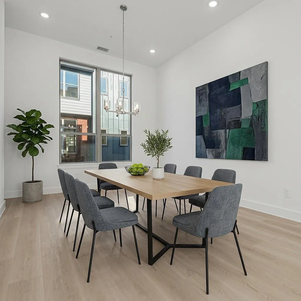 3 bed, 3.5 bath, 2203 sqft, $3,400 — Photo 3