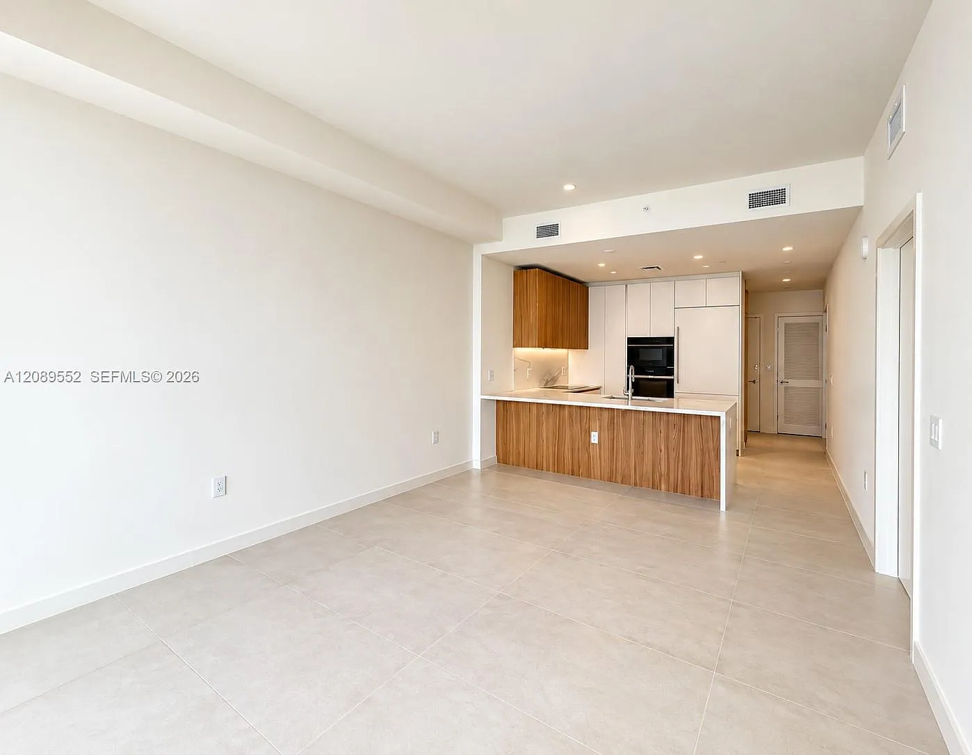 1 bed, 1216 sqft, $6,500 — Photo 4