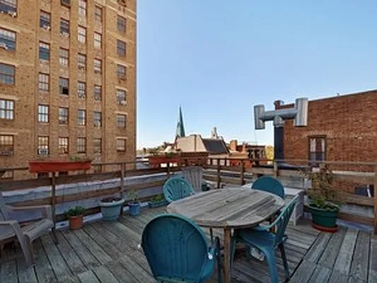 Sold by Corcoran | media 24