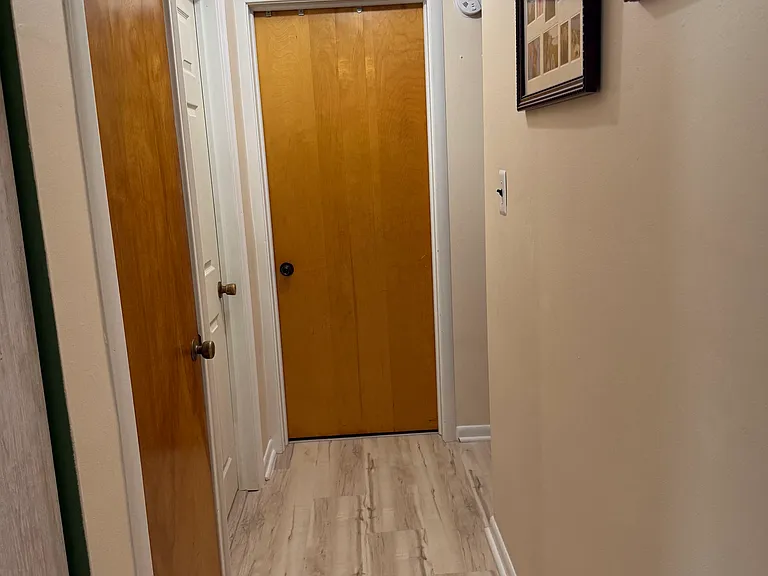 120 Lincoln Dr — Photo 5