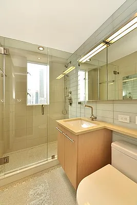 Rented by Keller Williams NYC | media 31