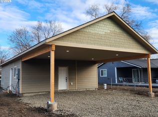 2111 True Ave, La Grande, OR 97850