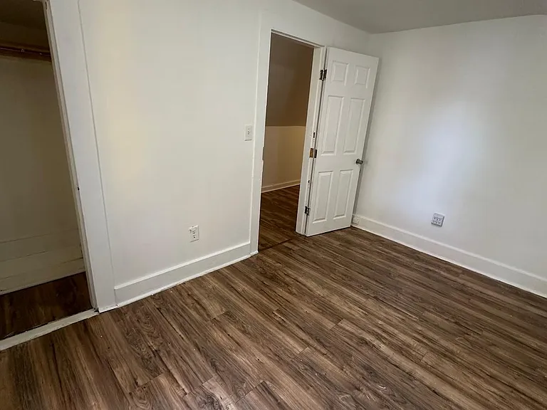 569 Winthrop Ave #2 — Photo 16