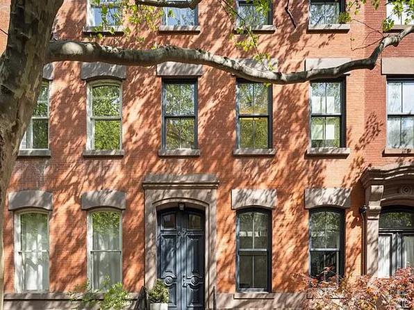 67 Charles St, New York, NY 10014