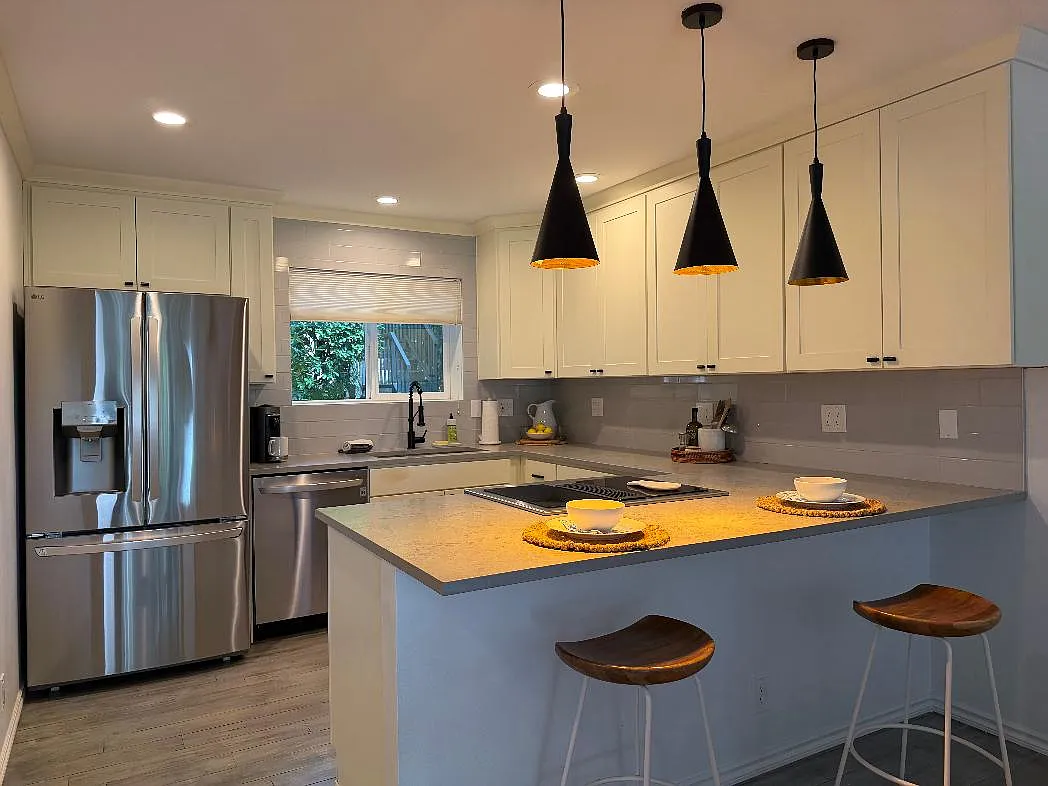 2 bed, 2.5 bath, 1288 sqft, $2,600 — Photo 3