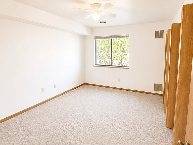 35 Hart Rd #2 — Photo 5