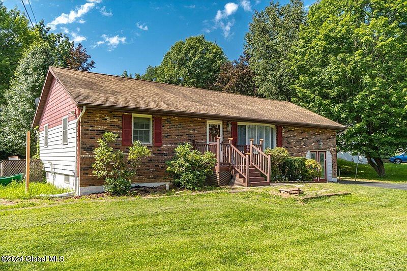 2nd image of 6048 E Old State Road