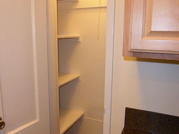 5th image of 10309 Montrose Ave APT 201