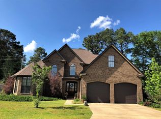 171 Creekwood Cir, Saltillo, MS 38866