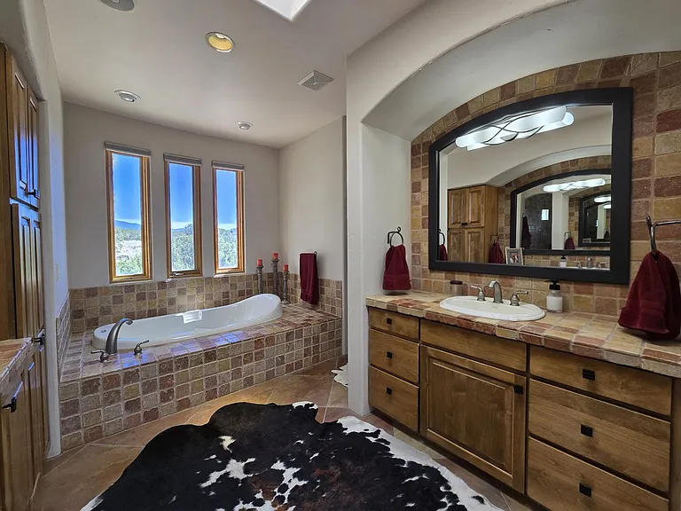 4 Bishops Dome Rd — Photo 21