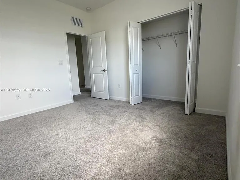 2638 SE 9th St — Photo 19