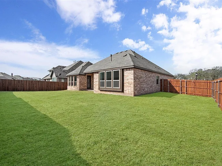 4422 Juniper Ln — Photo 12