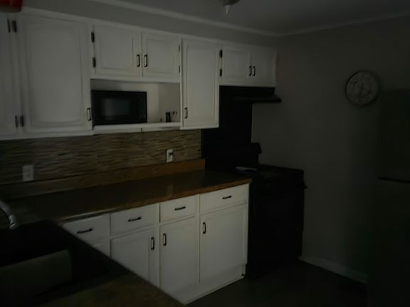 3rd image of 2450 Palmyra Rd