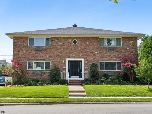 257 Main St APT B, Millburn, NJ 07041