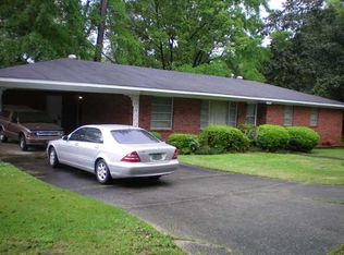 302 Forest St, Chickasaw, AL 36611