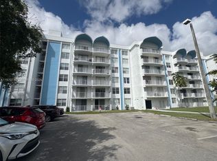494 NW 165th Street Rd APT C208, Miami, FL 33169