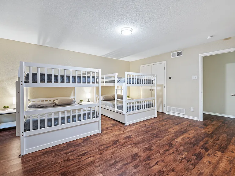 2352 Wildoak Dr #MAIN — Photo 34